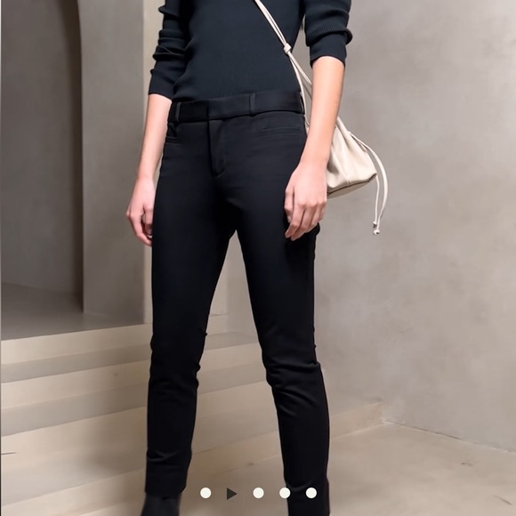 Banana Republic Pants - Banana republic Sloan black slacks size 2